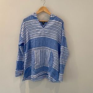 Roots women’s medium hooded linen top